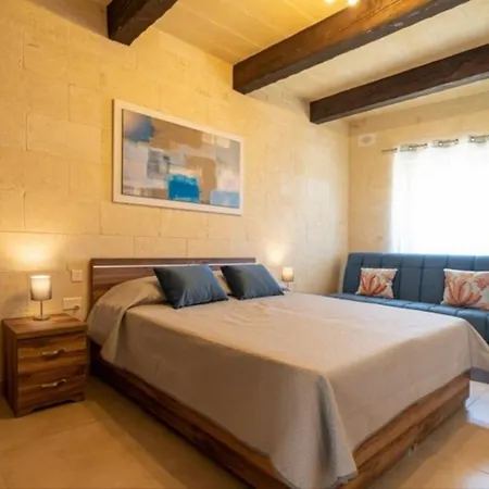 Villa Ta Spiru House Of Character With Heated Indoor Pool
